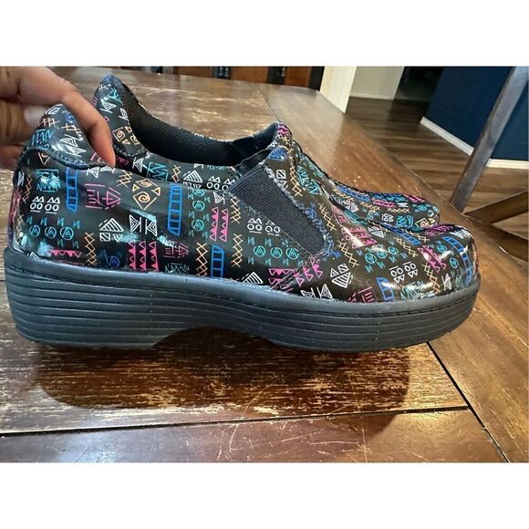 Hawkwell Pro Leather Nurse Clogs for Women - Picture 5 of 12